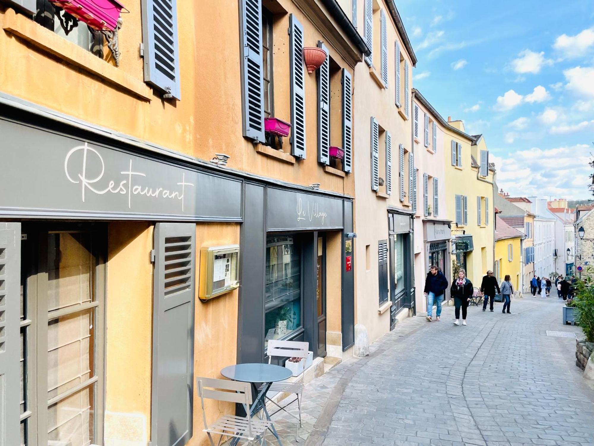 Studio Renove Et Tres Fonctionnel, Marly-Le-Roi Exterior foto